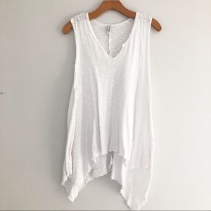 White Tank Top with Uneven Hem- MICHELLE BY COMUNE